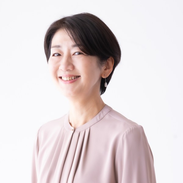行政書士 栗賀慶子